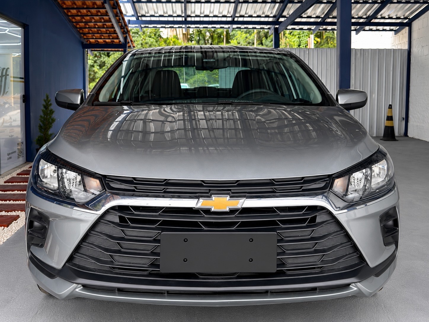 ONIX SEDAN Plus 1.0 12V Mec. 2026